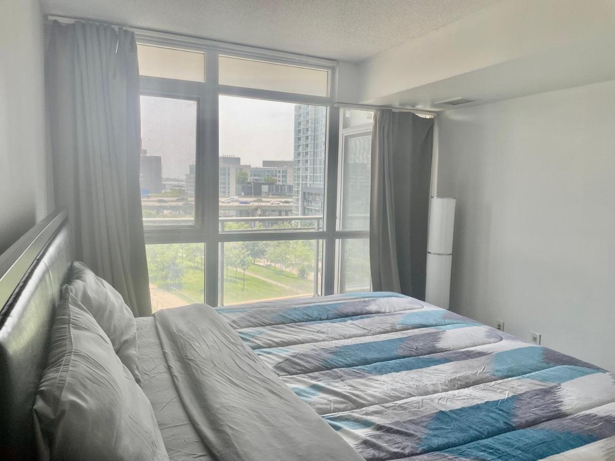 טורונטו Three Br Condo Step To Cn Tower Rogers Center With Free Parking מראה חיצוני תמונה