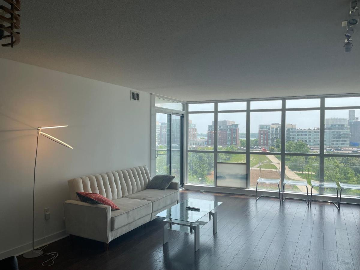 טורונטו Three Br Condo Step To Cn Tower Rogers Center With Free Parking מראה חיצוני תמונה