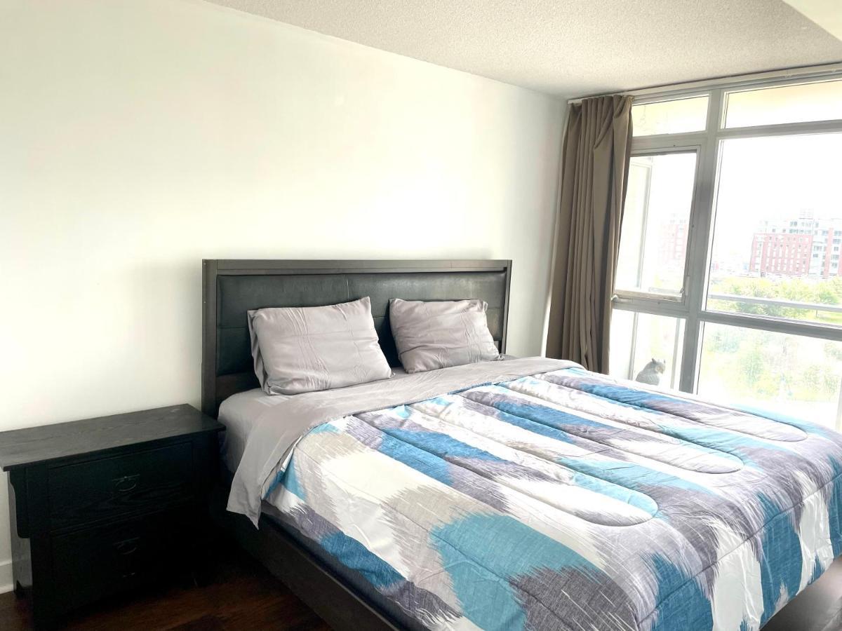 טורונטו Three Br Condo Step To Cn Tower Rogers Center With Free Parking מראה חיצוני תמונה